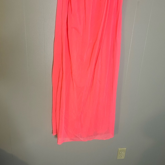 Vintage 60s-70s hot pink chiffon peignoir set with robe and night gown - Picture 10 of 11